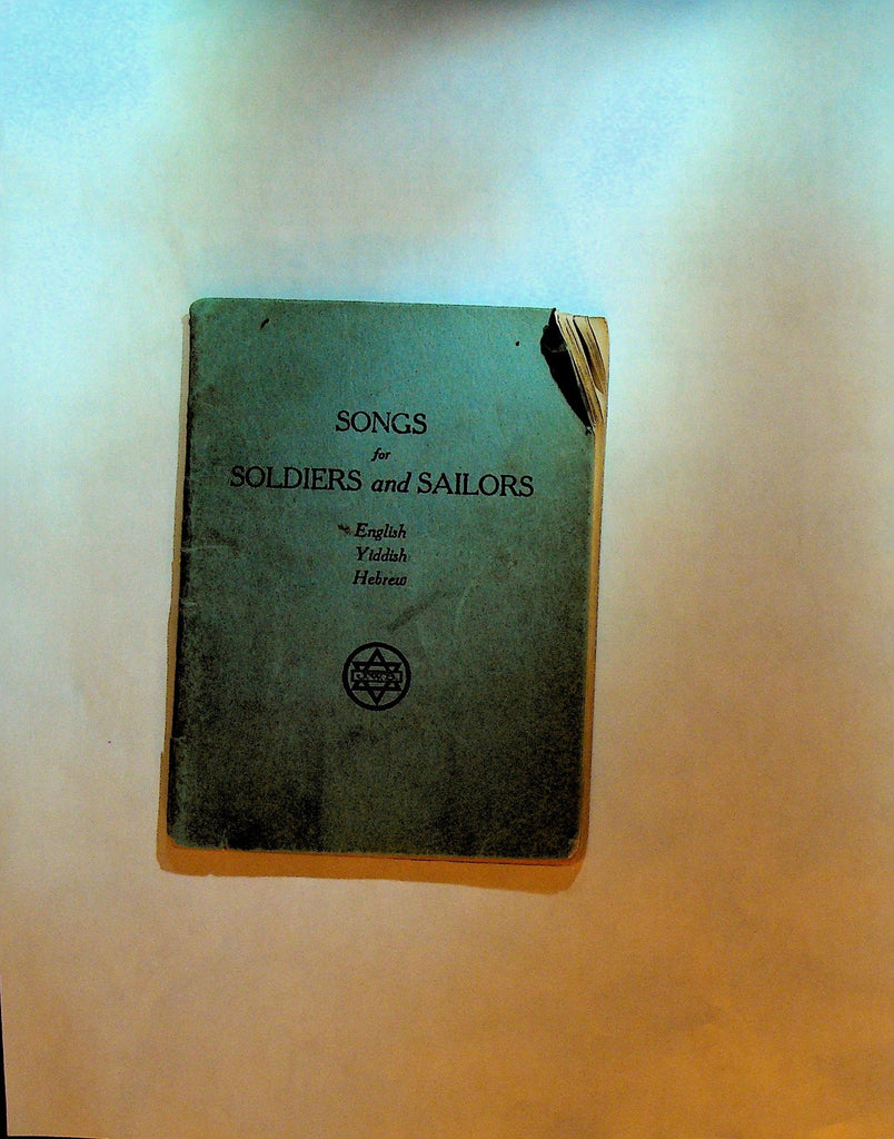 Songs for Soldiers & Sailors English Yiddish Hebrew 1918 WWI SC Booklet0