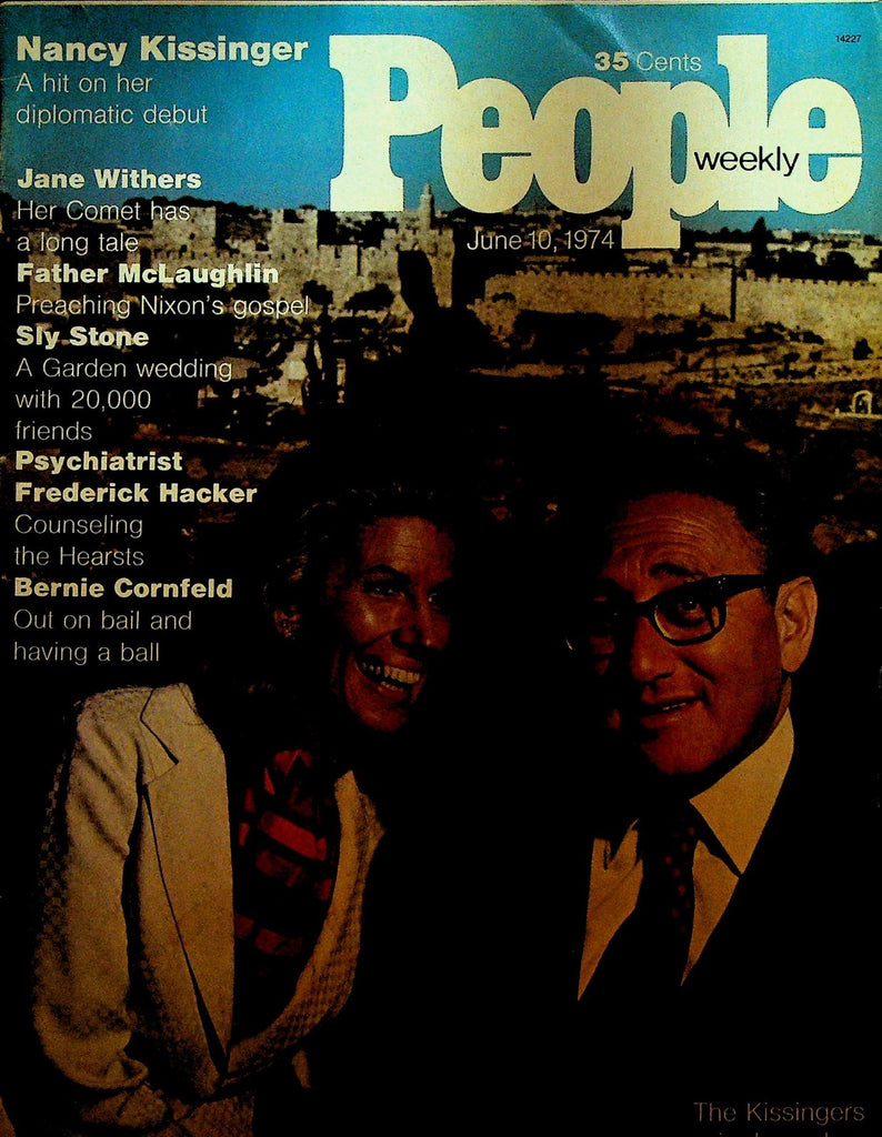 People Magazine June 10 1974 Henry Kissinger Sly Stone Jane Withers0