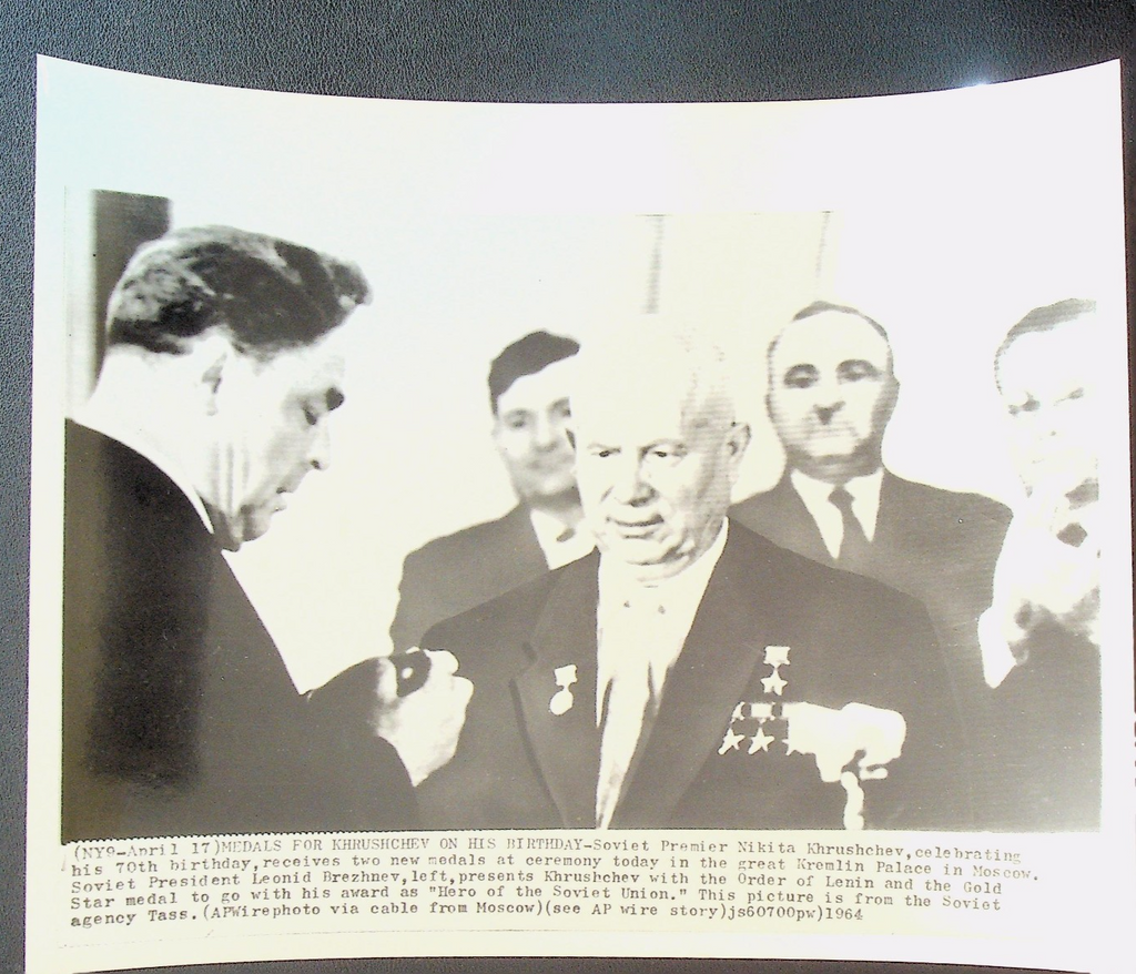 Nikita Khrushchev Wire Photo 1964 Order of Lenin & Gold Star Medal Birthday0