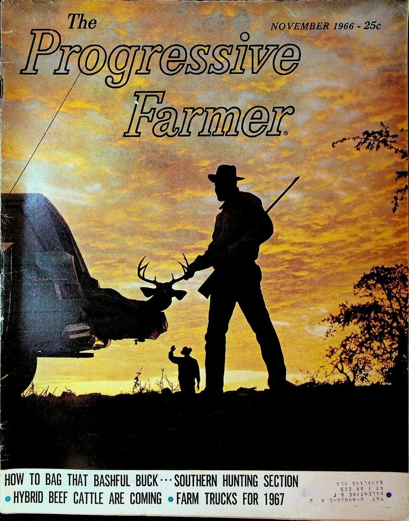 Progressive Farmer November 1966 Southern Hunting Farm Trucks0