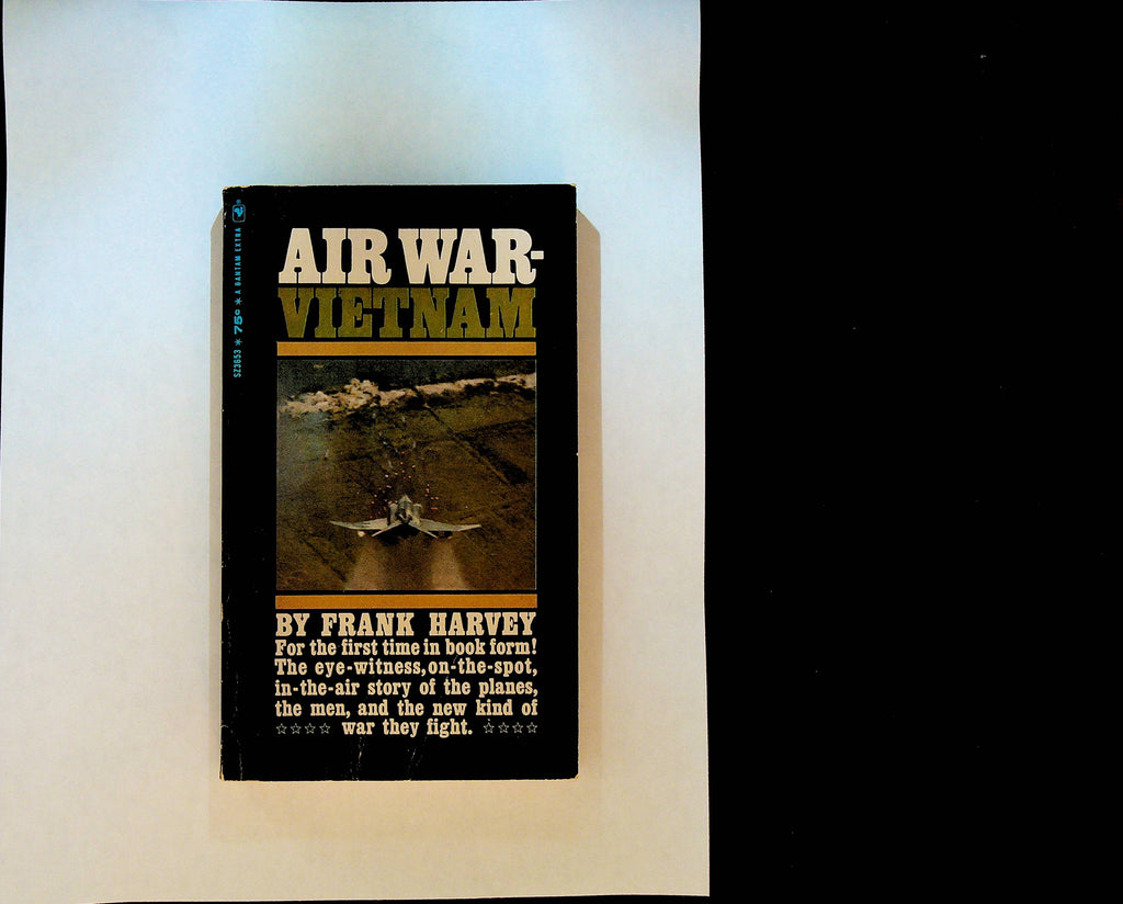 Air War Vietnam by Frank Harvey