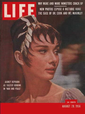 Life Magazine - Vol. 40, No. 8 - February 20, 1956 Claire Bloom in TV-Film Premiere of 'Richard III' on cover
