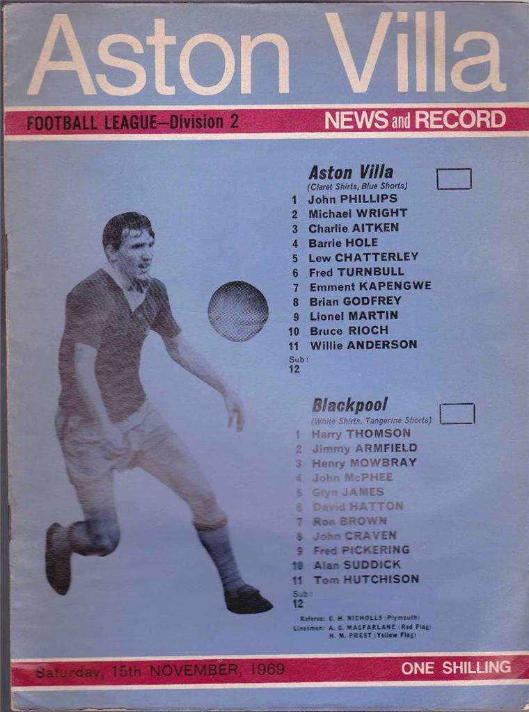 Aston Villa News & Record Official prgramme v Blackpool 15 November 1969