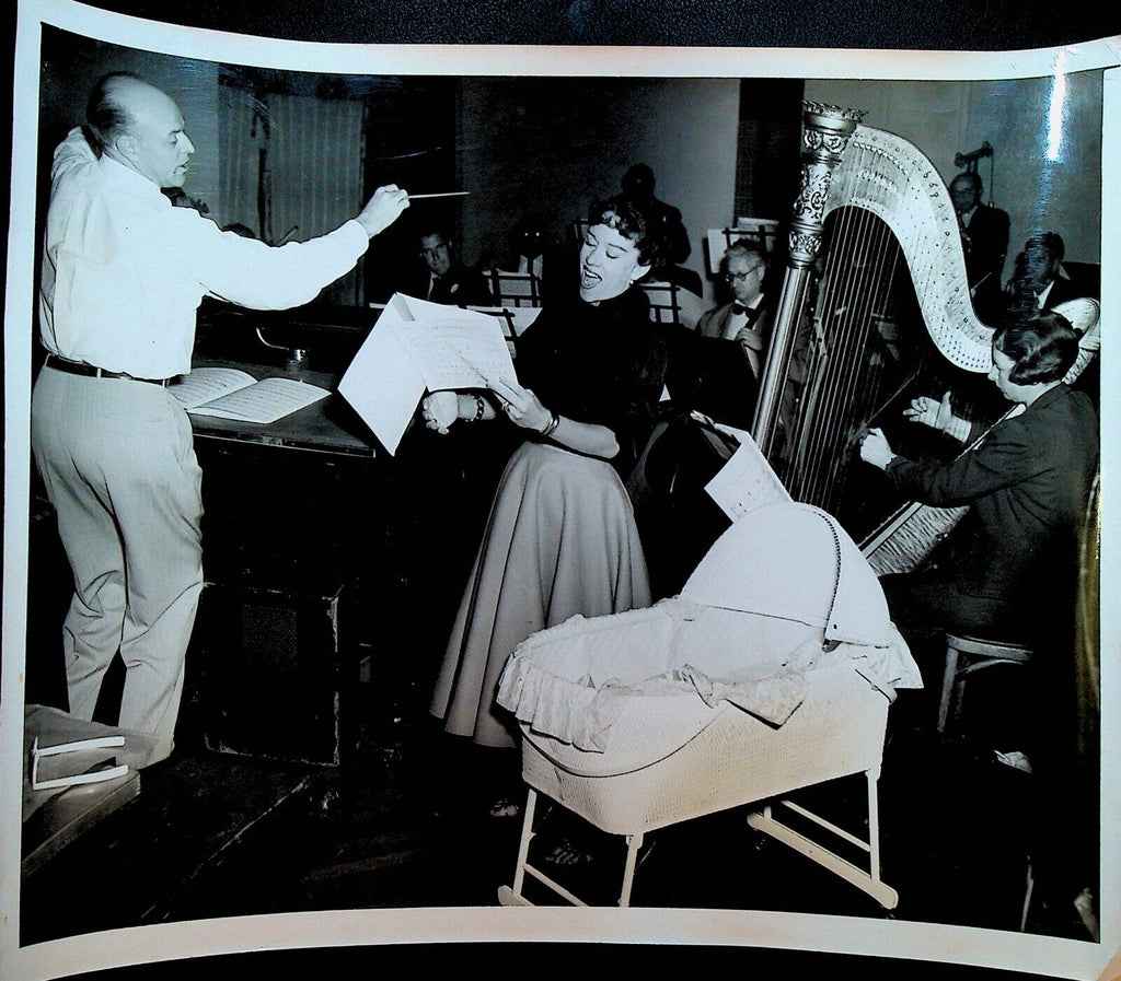 Henri Rene Patrice Munsel 1953 Press Photo Recording in Manhattan