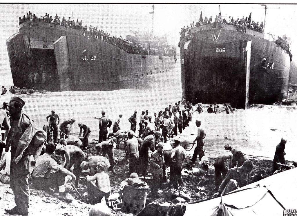 Leyte Island Sand Bag Piers Built by GIs WWII Dispatch Photo News Service