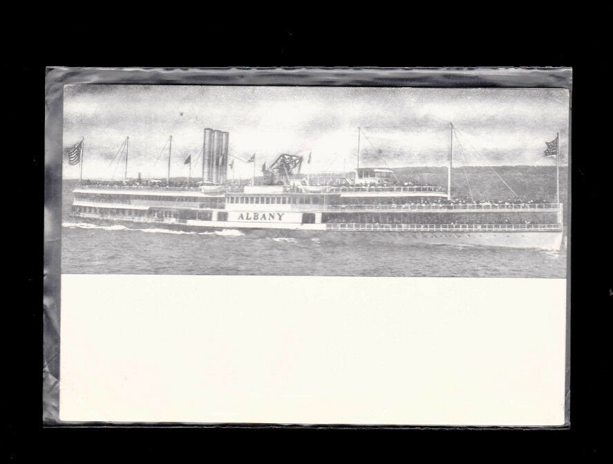 Hudson River Dayline Boat unused Postcard- Albany NY (Undivided Back)
