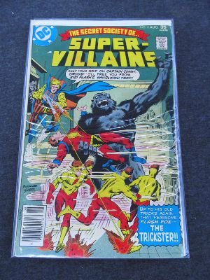 The Secret Society of Super-Villains, Vol. 1, No. 8: Let the Villain Fit the Crime