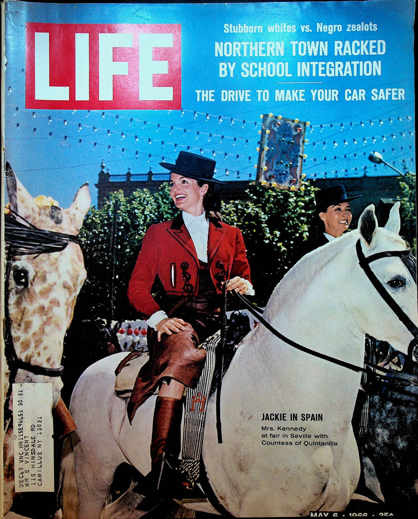 Life Magazine May 6 1966 Jackie Kennedy